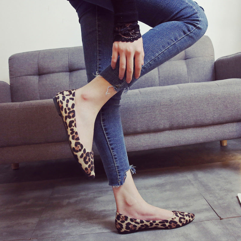 Avery Leopard Point Flats