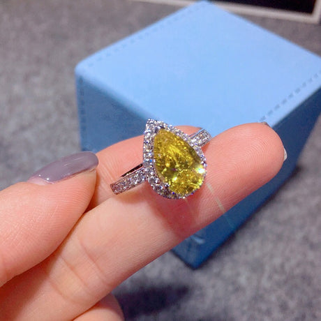 Petra Mezzra Yellow Diamond Ring