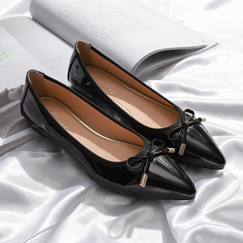 Amelia Bow Pointed Patent Flats