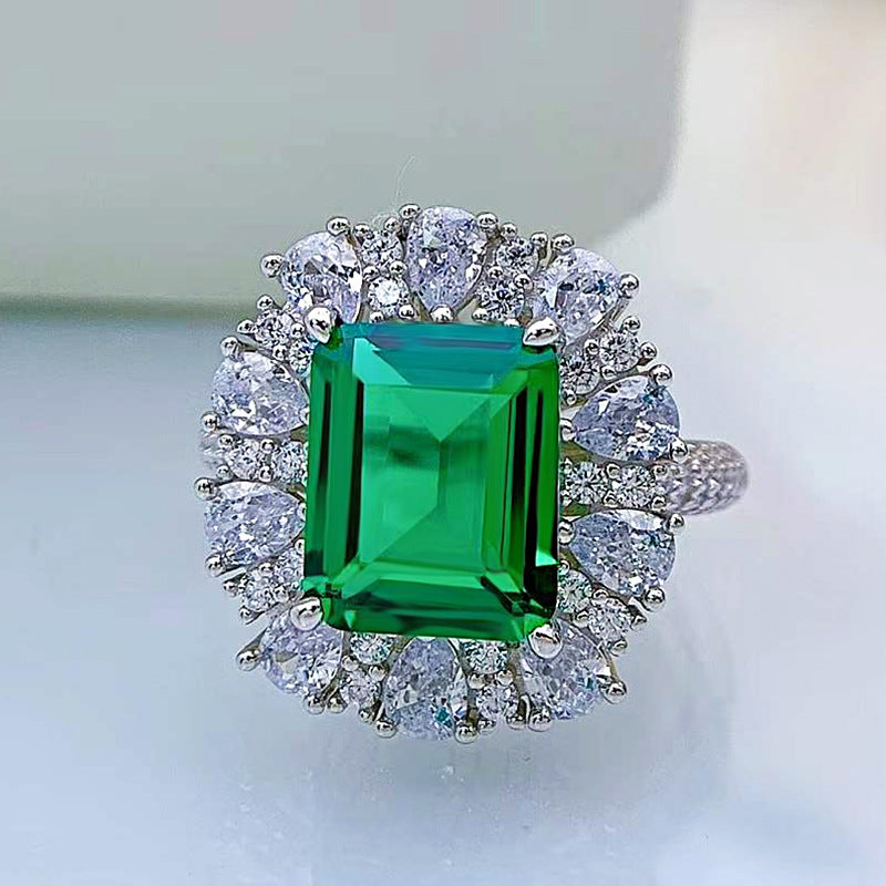 Emerald Lyla Diamond Ring