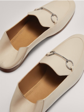 Chloe Chain Design Loafers