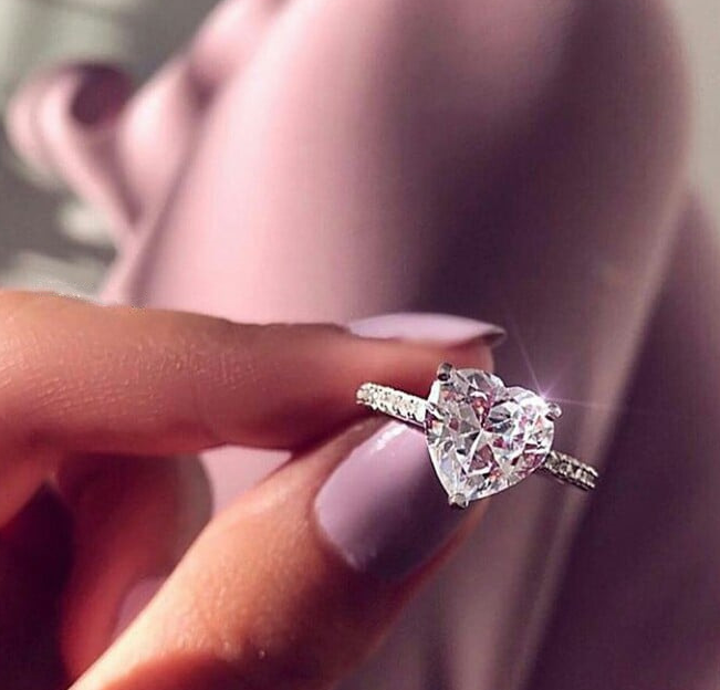 Heart Lyla Diamond Ring