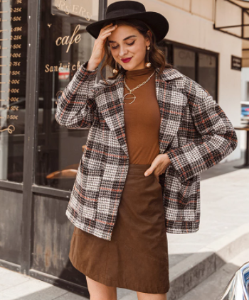 Plaid Chic Double-Breasted Blazer