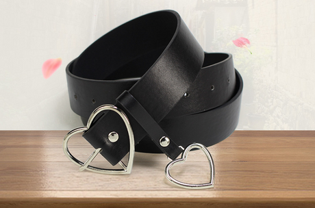 Heart Charm Pin Buckle Belt