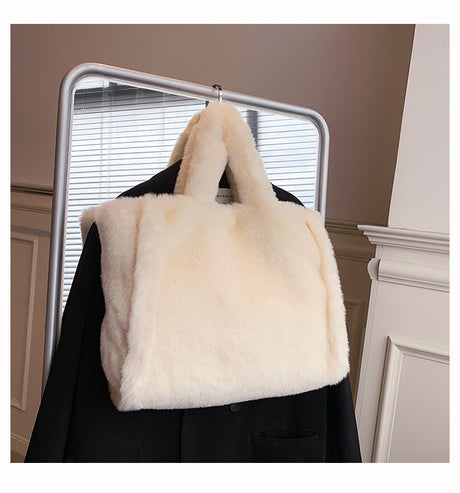 Plush Chain Handbag - Winter Chic Bag