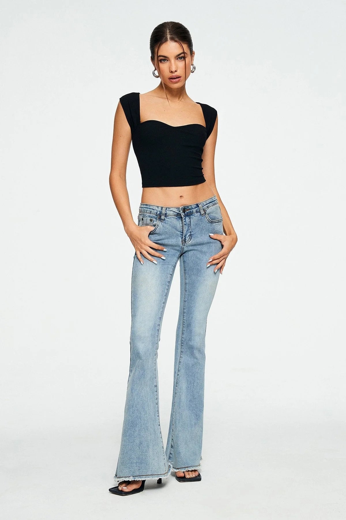 Sandra Sweetheart Crop Top