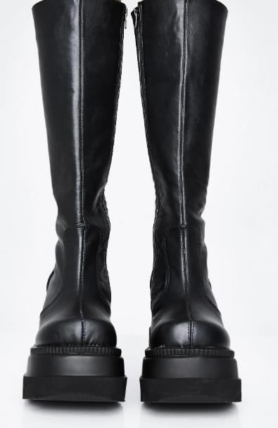 Glamourous Winter Chic Boots