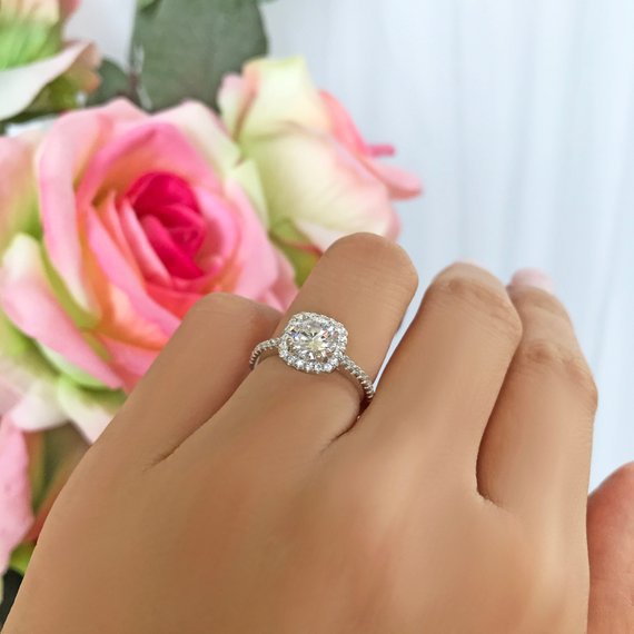 Lola Diamond Ring