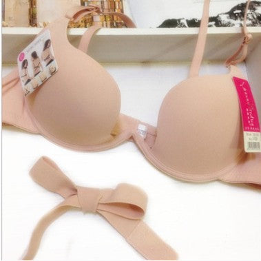 Glossy W Cup Sweetheart Bra