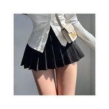 Tiny Cut Pleated Skirt